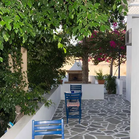 Cycladic Grandma's Ferienhaus *